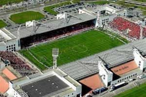 Gambar bagi Stade des Costières