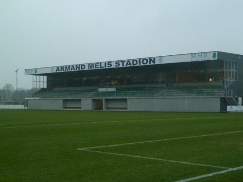 Armand Melisstadion 球場的照片