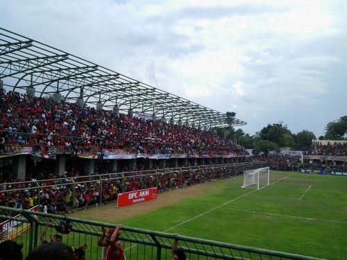 Slika stadiona Diponegoro