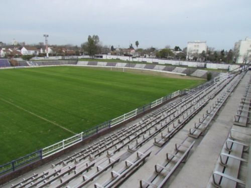 Villa Dálmine 球場的照片