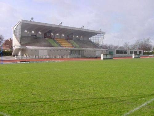 Sportstadion Izegem 球場的照片