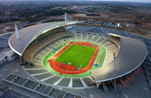 Atatürk Olimpiyat Stadyumu 球場的照片