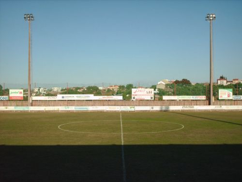 Imagem de: Estádio Municipal Vale do Romeiro