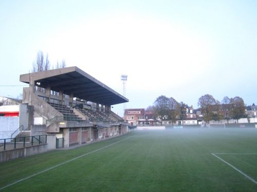 Stade Degouve Brabant 球場的照片