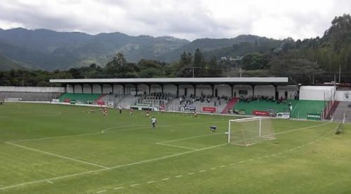 Imagem de: Estadio Pensativo