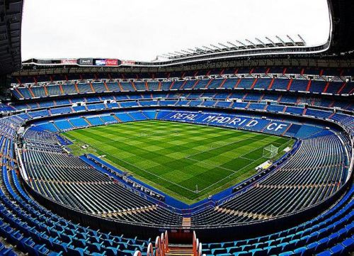 Santiago Bernabéu 球場的照片