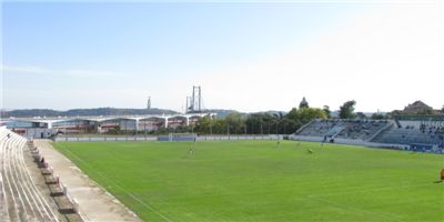Estádio da Tapadinha 球場的照片