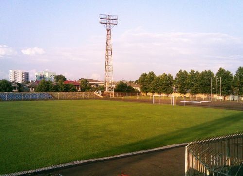 Fazisi Stadium 球場的照片