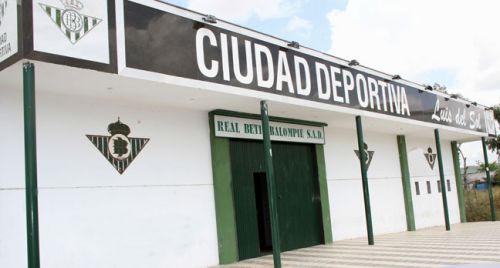 Imagine la Ciudad Deportiva Luis del Sol