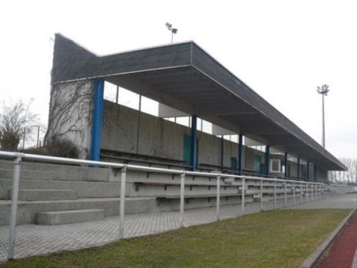 Slika stadiona Vöhlin-Stadion