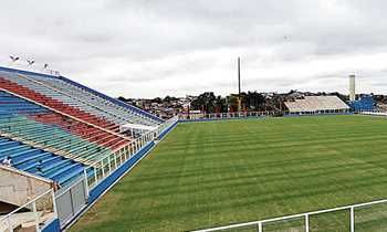 Fotografia e Estádio Distrital do Jardim Inamar