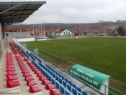 Stadion Mašinac 球場的照片